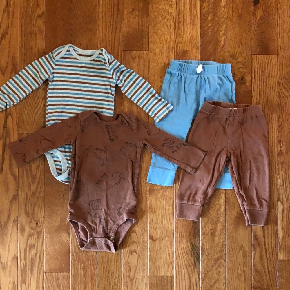 Set of 2 Baby Outfits